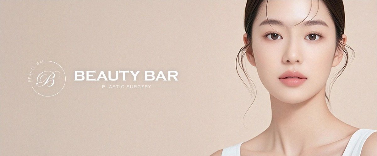 BEAUTY BAR 로고와 여성 모델의 얼굴이 담긴 배너